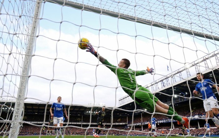 他为这家默, 最高的球员, 卫布兰斯韦 他为这家默, 最高的球员, 卫布兰斯韦