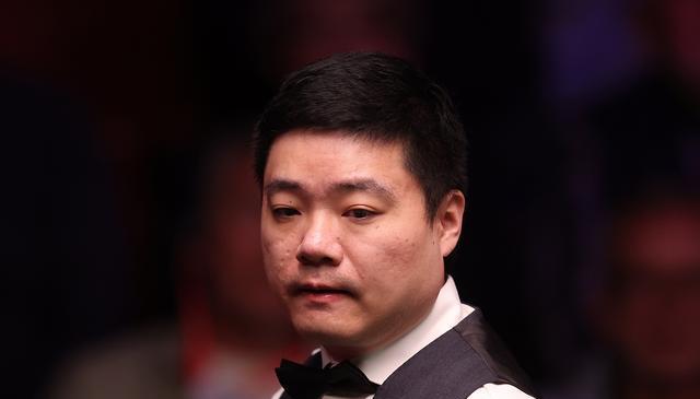 爆冷晋级, 肖国栋大比, 张浩