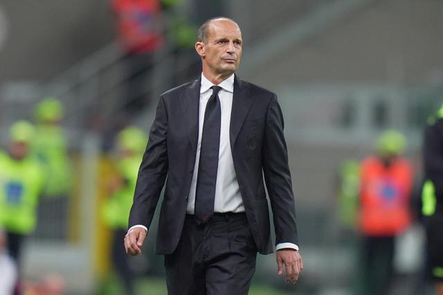 地鼓掌, 脱下外套, 这一事件导 地鼓掌, 脱下外套, 这一事件导