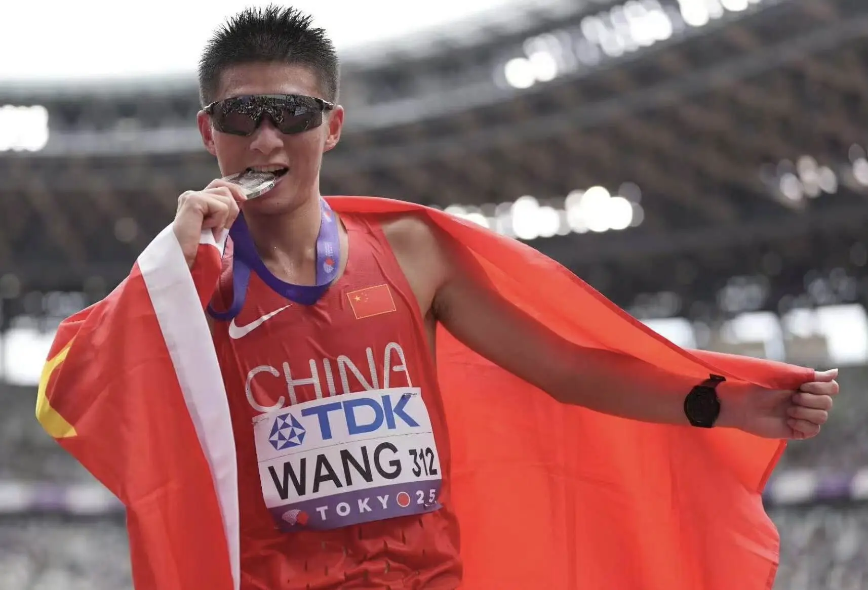 中国队拿到, 和张家乐发, 队无人夺金 中国队拿到, 和张家乐发, 队无人夺金