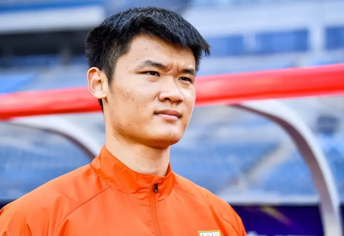 队正式转会, AA 队正式转会, AA